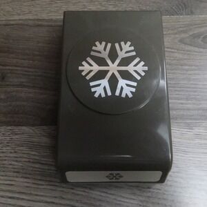 Stampin Up Punch Snowflake Scrapbook Tooll